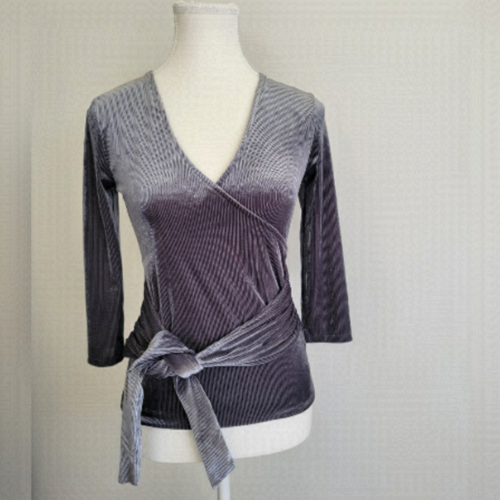 EXPRESS Silver Metallic Wrap 3/4 Sleeve Top